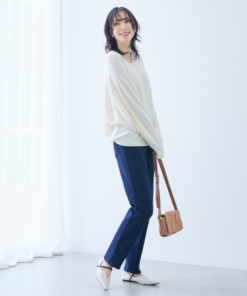 slattgir(スラットジール)の「高身長 肌ざわりなめらか 変形Vネックドルマンニットトップス (トールサイズ)(ニット/セーター・レディース・ブラック/ラベンダー/モカ/オフホワイト・TL/TM/TLL)」の20枚目の写真
