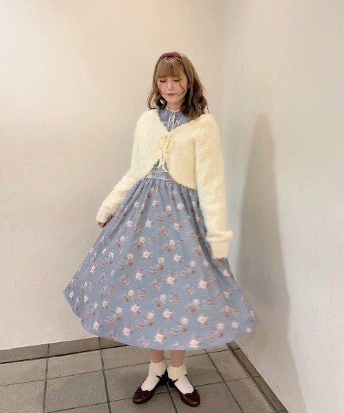 F i.n.t(フィント)の「レース使いレトロ花柄ワンピース/fint フィント(ワンピース・レディース・ミント/ブルーグレー・FREE)」の10枚目の写真