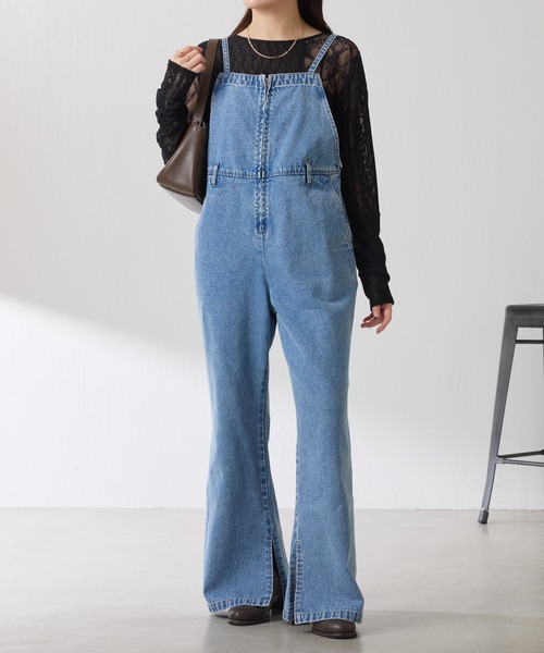 COLLAGE GALLARDAGALANTE（コラージュガリャルダガランテ）の「Q.anos/フレアデニムロンパース（サロペット/オーバーオール・レディース・ブルー/ブラック・FREE）」の3枚目の写真