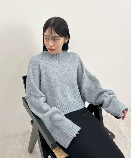 Futier land(フューティアランド)の「ワイドスリーブブークレニット(ニット/セーター・レディース・オフホワイト/ライトグレー/ブルー・MEDIUM)」の8枚目の写真