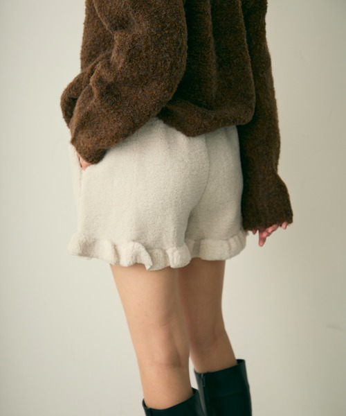 Lunea（ルネア）の「フリルボアショートパンツ（その他パンツ・レディース・アイボリー/グレー・FREE）」の8枚目の写真