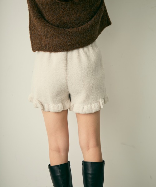 Lunea（ルネア）の「フリルボアショートパンツ（その他パンツ・レディース・アイボリー/グレー・FREE）」の9枚目の写真