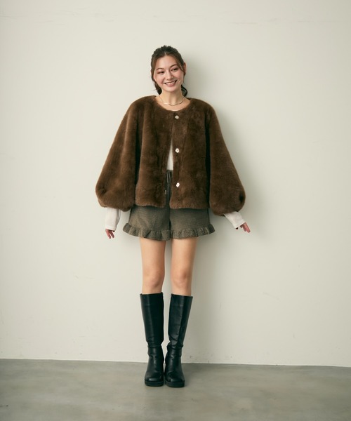 Lunea（ルネア）の「フリルボアショートパンツ（その他パンツ・レディース・アイボリー/グレー・FREE）」の14枚目の写真