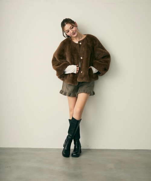 Lunea（ルネア）の「フリルボアショートパンツ（その他パンツ・レディース・アイボリー/グレー・FREE）」の15枚目の写真