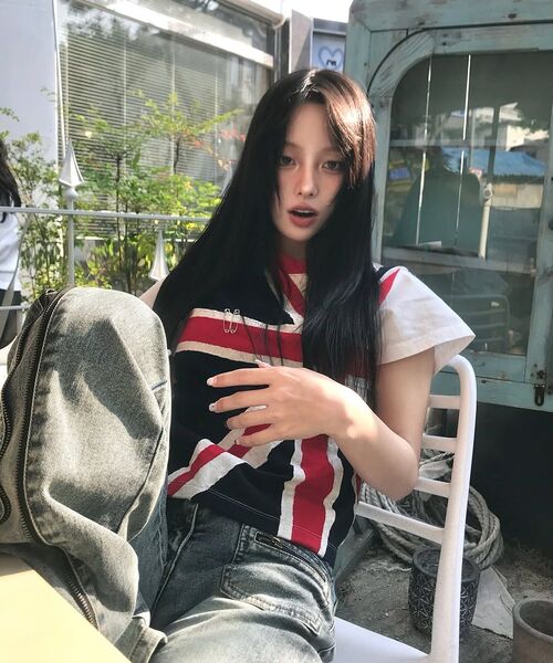 SCHISM INDUCING(スキズムインデューシング)の「ZIPPER FLARED JEANS BLUE(デニムパンツ・レディース・その他・SMALL/MEDIUM)」の2枚目の写真