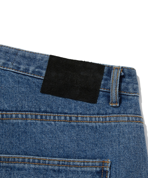 suade（スエード）の「CARPENTER DENIM SHORTS [BLUE]（その他パンツ・レディース・その他・LARGE/MEDIUM/SMALL）」の6枚目の写真
