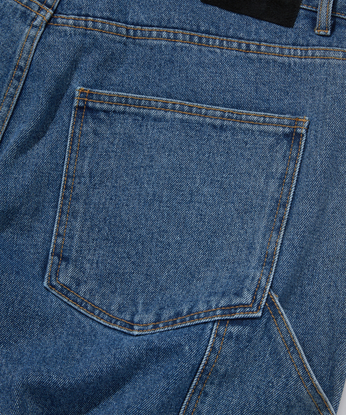 suade（スエード）の「CARPENTER DENIM SHORTS [BLUE]（その他パンツ・レディース・その他・LARGE/MEDIUM/SMALL）」の5枚目の写真