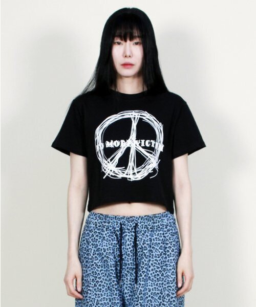 DEMARC(ドゥマーク)の「ピースグラフィッククロップ半袖Tシャツブラック(Tシャツ/カットソー・レディース・その他・LARGE)」の9枚目の写真