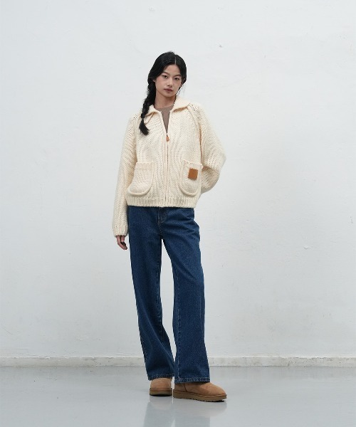 GENERAL IDEA（ジェネラルアイデア）の「【GENERAL IDEA】スカラップセミワイドデニムパンツ / WOMAN SCALLOP SEMI WIDE DENIM PANTS（デニムパンツ・レディース・ブルー・S/M/L）」の5枚目の写真