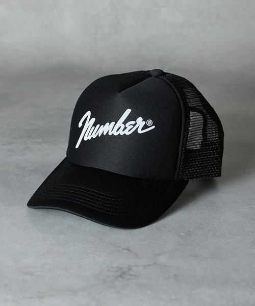 NUMBER (N)INE（ナンバーナイン）の「Number⑨ PRINTED MESH CAP / ナンバーナイン ロゴプリント メッシュキャップ（キャップ・メンズ・ブラック/ホワイト×ブラック・FREE）」の2枚目の写真