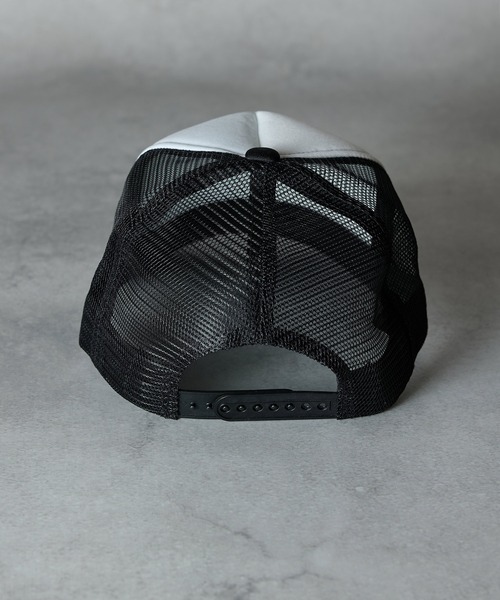 NUMBER (N)INE（ナンバーナイン）の「Number⑨ PRINTED MESH CAP / ナンバーナイン ロゴプリント メッシュキャップ（キャップ・メンズ・ブラック/ホワイト×ブラック・FREE）」の5枚目の写真