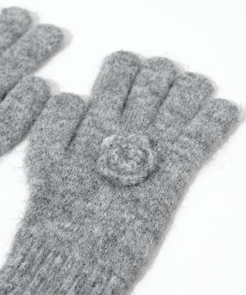 flower(フラワー)の「フラッフィーローズグローブ(手袋・レディース・アイボリー/ピンク/アッシュグレー・FREE)」の19枚目の写真