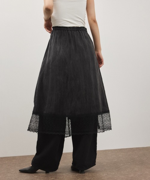 ADAM ET ROPE'（アダムエロペ）の「【サステナブル】レースワンピーススカート（スカート・レディース・ブラック/ホワイト・FREE）」の19枚目の写真