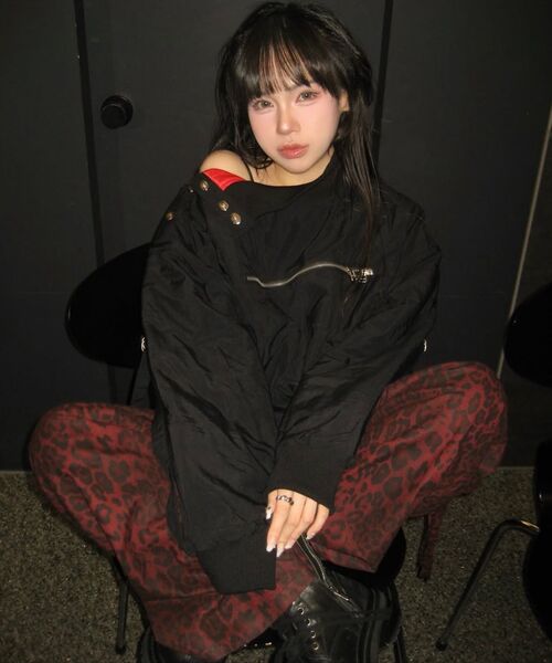 PHOS333(フォースサンサンサン)の「Open Shoulder Pullover Jumper(ナイロンジャケット・メンズ・その他・MEDIUM/LARGE)」の4枚目の写真