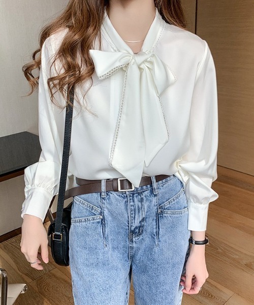 yuue' ( wear )(ユーイ)の「オフィス、プライベート、オケージョンにも◎リボンタイシャツブラウス(シャツ/ブラウス・レディース・ホワイト/ブルー・FREE)」の8枚目の写真