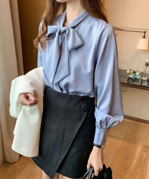 yuue' ( wear )(ユーイ)の「オフィス、プライベート、オケージョンにも◎リボンタイシャツブラウス(シャツ/ブラウス・レディース・ホワイト/ブルー・FREE)」の16枚目の写真
