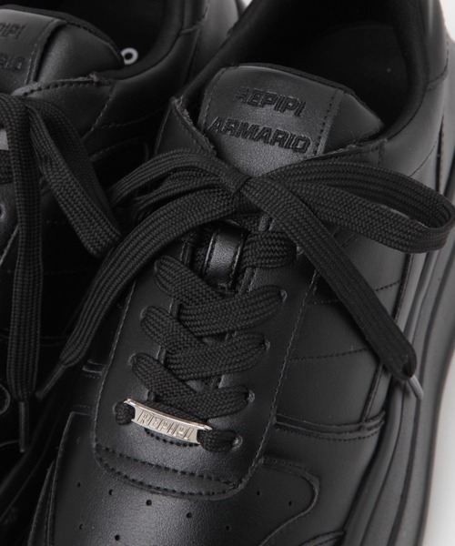 repipi armario（レピピ アルマリオ）の「ボリュームアツゾコスニーカー（スニーカー・キッズ・ブラック/オフホワイト・SMALL/MEDIUM/LARGE）」の8枚目の写真