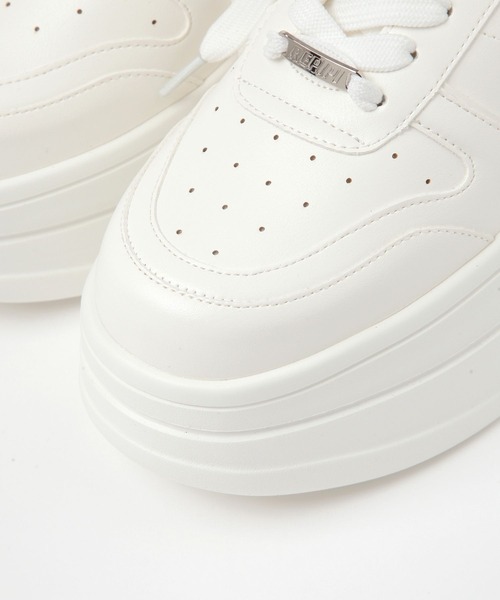 repipi armario（レピピ アルマリオ）の「ボリュームアツゾコスニーカー（スニーカー・キッズ・ブラック/オフホワイト・SMALL/MEDIUM/LARGE）」の10枚目の写真