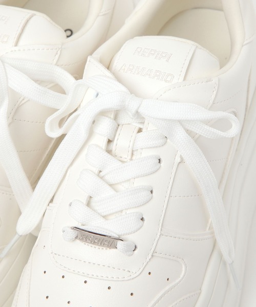 repipi armario（レピピ アルマリオ）の「ボリュームアツゾコスニーカー（スニーカー・キッズ・ブラック/オフホワイト・SMALL/MEDIUM/LARGE）」の11枚目の写真