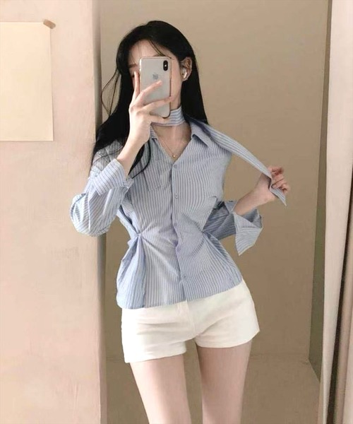 STAY MOTION（ステイモーション）の「【WEB限定】チョーカー付きウエストマークストライプ柄シャツ［韓国ファッション カジュアル］≪新作≫（シャツ/ブラウス・レディース・ピンク/ブルー/オフホワイト・F）」の5枚目の写真