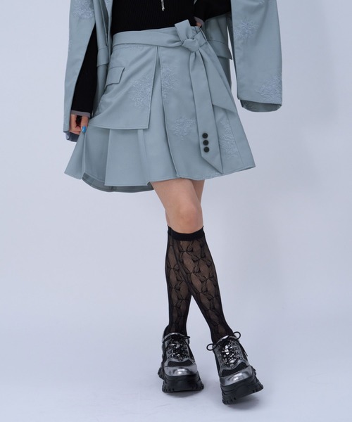 HARE（ハレ）の「Flowerシシュウミニスカート(HARE)（スカート・レディース・ライトブルー/ピンク/ブラック・FREE）」の2枚目の写真