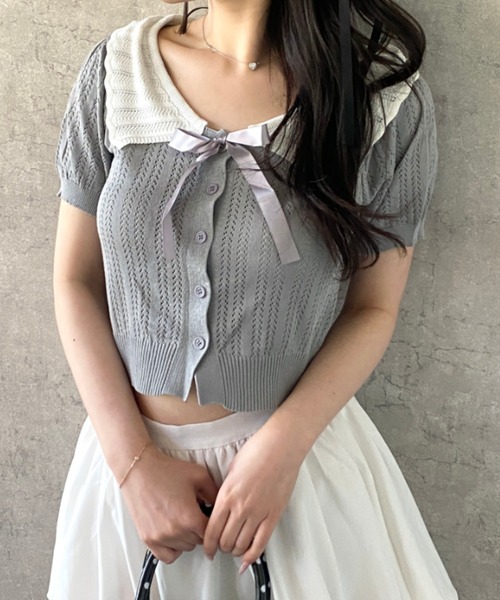 Mejoul(メジュール)の「【2026春夏新作】ビッグカラー リボン パフスリーブサマーニットトップス(ニット/セーター・レディース・グレー/ホワイト/ブラック・F)」の19枚目の写真