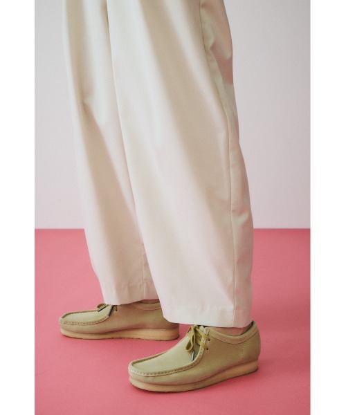 HeRIN.CYE（ヘリンドットサイ）の「Cocoon tuck pants　　コクーンタックパンツ（その他パンツ・レディース・ブラウン/ブラック/オフホワイト・38/36）」の21枚目の写真