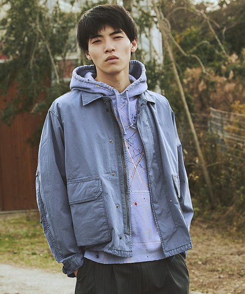 JOURNAL STANDARD（ジャーナルスタンダード）の「M-BDU ガーメント ダイ ショート ブルゾン（ミリタリージャケット・メンズ・ブルー系その他/ブラック系その他/ダークグリーン・MEDIUM/LARGE）」の3枚目の写真