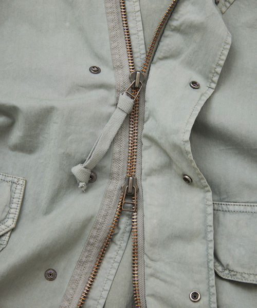 JOURNAL STANDARD（ジャーナルスタンダード）の「M-BDU ガーメント ダイ ショート ブルゾン（ミリタリージャケット・メンズ・ブルー系その他/ブラック系その他/ダークグリーン・MEDIUM/LARGE）」の16枚目の写真