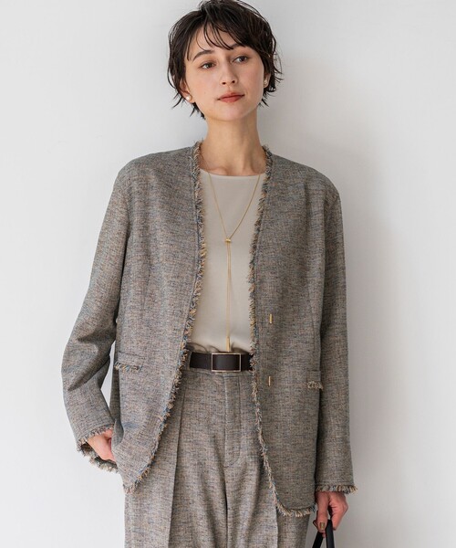 23区 L(ニジュウサンクオオキイサイズ)の「リネンライクブッチャー フリンジノーカラージャケット(その他アウター・レディース・ライトグリーン系3/ダークブラウン系3・48/46/44)」の2枚目の写真