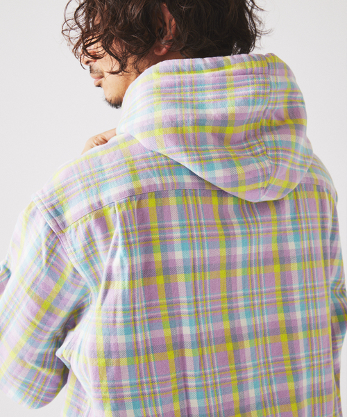 JOURNAL STANDARD relume(ジャーナルスタンダード レリューム)の「カラー アメリカンチェック フーディシャツ(シャツ/ブラウス・メンズ・スカイブルー/ライトパープル/Yellow・MEDIUM/LARGE)」の13枚目の写真