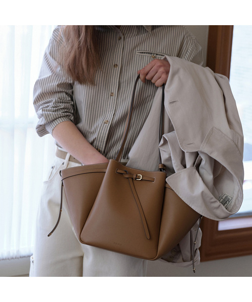 FOLNUA(フォルニュア)の「MINI ANTHOS BAG (5COLOR)(ショルダーバッグ・レディース・ブラウン/ダークブラウン/ブラック/ライトグレー/キャメル・FREE)」の5枚目の写真