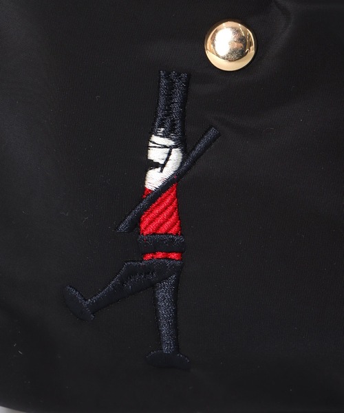 Three Four Time(スリーフォータイム)の「ショルダーポーチ付き刺繍4WAYナイロンリュック(バックパック/リュック・レディース・ブラック・FREE)」の2枚目の写真