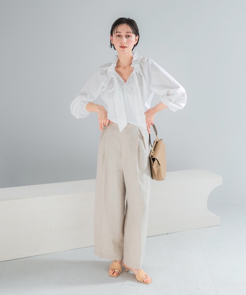 URBAN RESEARCH ROSSO WOMEN（アーバンリサーチ　ロッソ）の「ラメリネンストライプワイドパンツ（その他パンツ・レディース・チャコールグレー/ベージュ・36/38）」の5枚目の写真