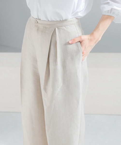 URBAN RESEARCH ROSSO WOMEN（アーバンリサーチ　ロッソ）の「ラメリネンストライプワイドパンツ（その他パンツ・レディース・チャコールグレー/ベージュ・36/38）」の16枚目の写真