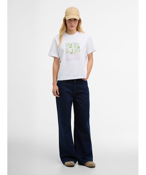 Barbour(バブアー)の「Selena グラフィックTシャツ(レディース)(Tシャツ/カットソー・レディース・パープル/オリーブ/ホワイト・8/10)」の4枚目の写真