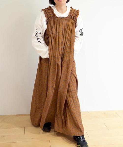 HOLIDAY(ホリデイ)の「FLOWER PRINT NIGHT DRESS フラワープリントナイトドレス(ワンピース・レディース・ブラウン/グレー・ONE SIZE)」の9枚目の写真