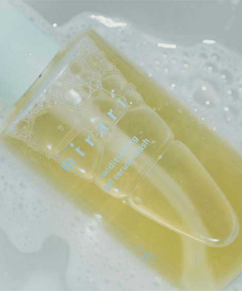 Cosme Kitchen(コスメキッチン)の「【販売終了】mirari / コンディショニングジェルセラムウォッシュ(洗顔料・レディース・その他・FREE)」の2枚目の写真
