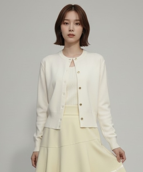 SWINGLE（スウィングル）の「【2/6(Fri)発売】ケーブルニットアンサンブル（カーディガン/ボレロ・レディース・オフホワイト/イエロー/ネイビー/ピンク・FREE）」の2枚目の写真