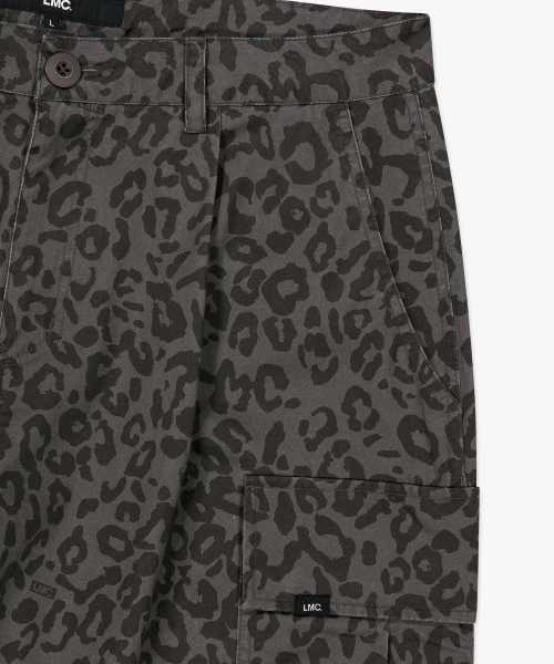 LMCの「WIDE CARGO PANTS leopard(その他パンツ・レディース・その他・SMALL/MEDIUM/LARGE)」の9枚目の写真