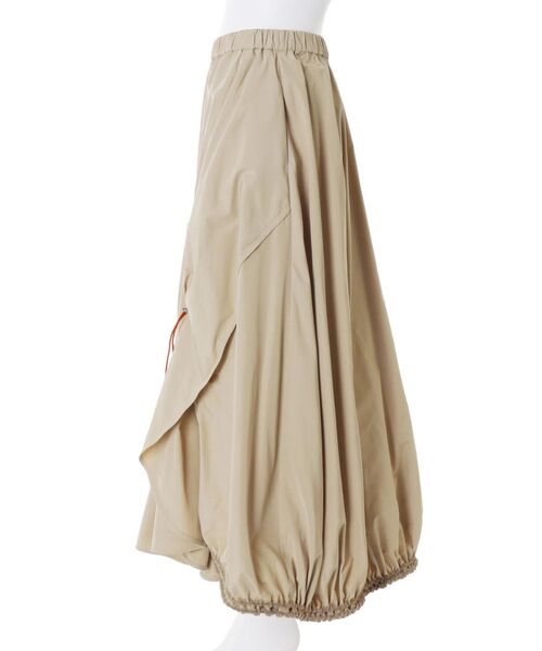 UN3D.(アンスリード)の「WAVE DRAWSTRING FLARE SK / ウェーブドローストリングフレアスカート(スカート・レディース・ブラック/ベージュ/ネイビー・38/36)」の18枚目の写真