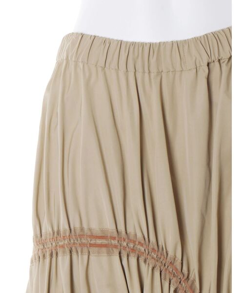 UN3D.(アンスリード)の「WAVE DRAWSTRING FLARE SK / ウェーブドローストリングフレアスカート(スカート・レディース・ブラック/ベージュ/ネイビー・38/36)」の21枚目の写真