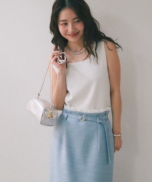 La boutique BonBon（ラブティックボンボン）の「【オウレンティ】ミニショルダーバッグ（トートバッグ・レディース・シルバー・FREE）」の2枚目の写真