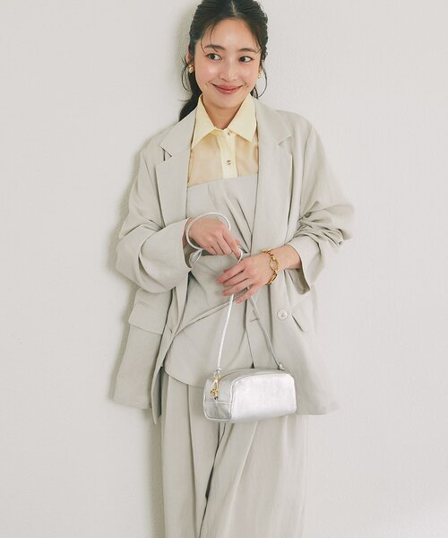 La boutique BonBon（ラブティックボンボン）の「【オウレンティ】ミニショルダーバッグ（トートバッグ・レディース・シルバー・FREE）」の7枚目の写真