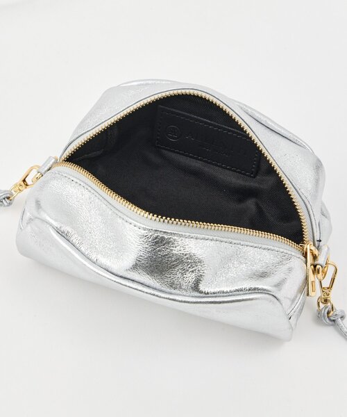 La boutique BonBon（ラブティックボンボン）の「【オウレンティ】ミニショルダーバッグ（トートバッグ・レディース・シルバー・FREE）」の18枚目の写真