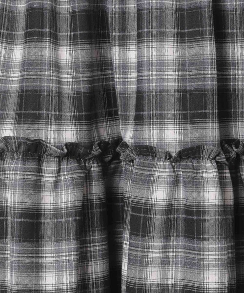 3.3 Field Trip (3.3フィールドトリップ)の「3.3 Field Trip/フリルティアードミディスカート(スカート・レディース・ホワイト×ブラック/ブラック×グレー・FREE)」の22枚目の写真