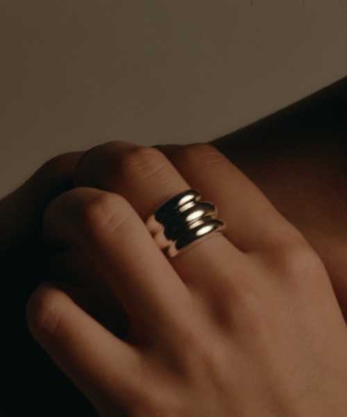 IRIS47(イリスフォーセブン)の「【IRIS 47】spirale ring/スピラーレ リング(リング・レディース・シルバー・#9/#11/#13/#15)」の1枚目の写真