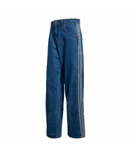 adidas(アディダス)の「adidas originals FIREBIRD ADICOLOR DENIM PANTS(アディダスオリジナルス ファイヤーバード アディカラー デニム パンツ)(デニムパンツ・メンズ・ブルー系・MEDIUM/LARGE)」の2枚目の写真
