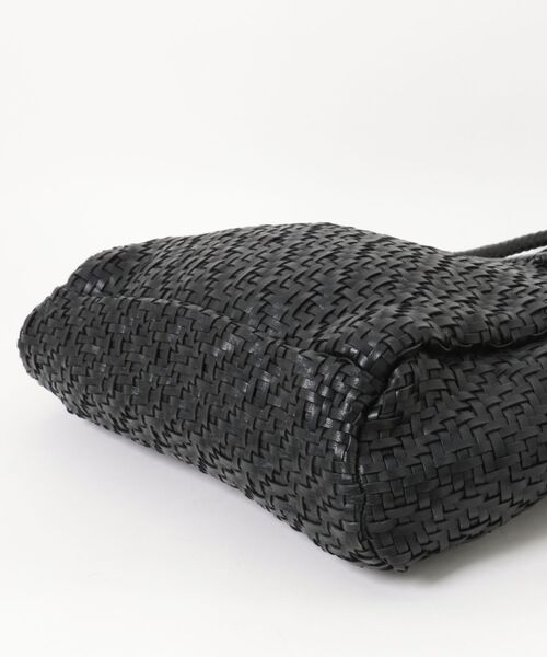 The Bagmati（ザバグマティ）の「【The Bagmati/ザバグマティ】レザーメッシュトートバッグ　ヤギ革（トートバッグ・レディース・ブラック・FREE）」の2枚目の写真