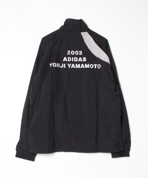 Y-3（ワイスリー）の「Y-3 RAW EDGE 3 STRIPES NYLON SHELL JACKET（ブルゾン・メンズ・ブラック・X-SMALL/XX-LARGE/X-LARGE/LARGE/MEDIUM/SMALL）」の8枚目の写真